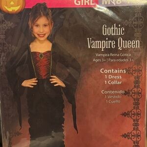 GIRL GOTIC VAMPIRE QUEEN COSTUME SIZE M (8-10)   HALLOWEEN 🎃